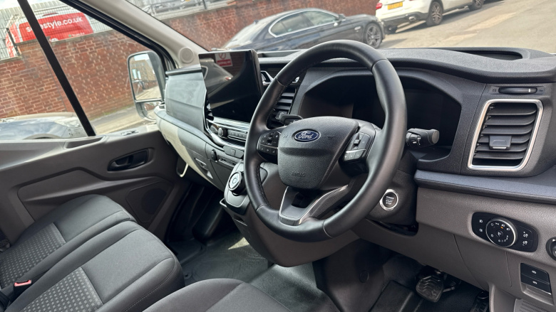 Ford Transit 350 L3 Diesel Fwd 2.0 EcoBlue 165ps H2 Limited Van Auto [Nav]